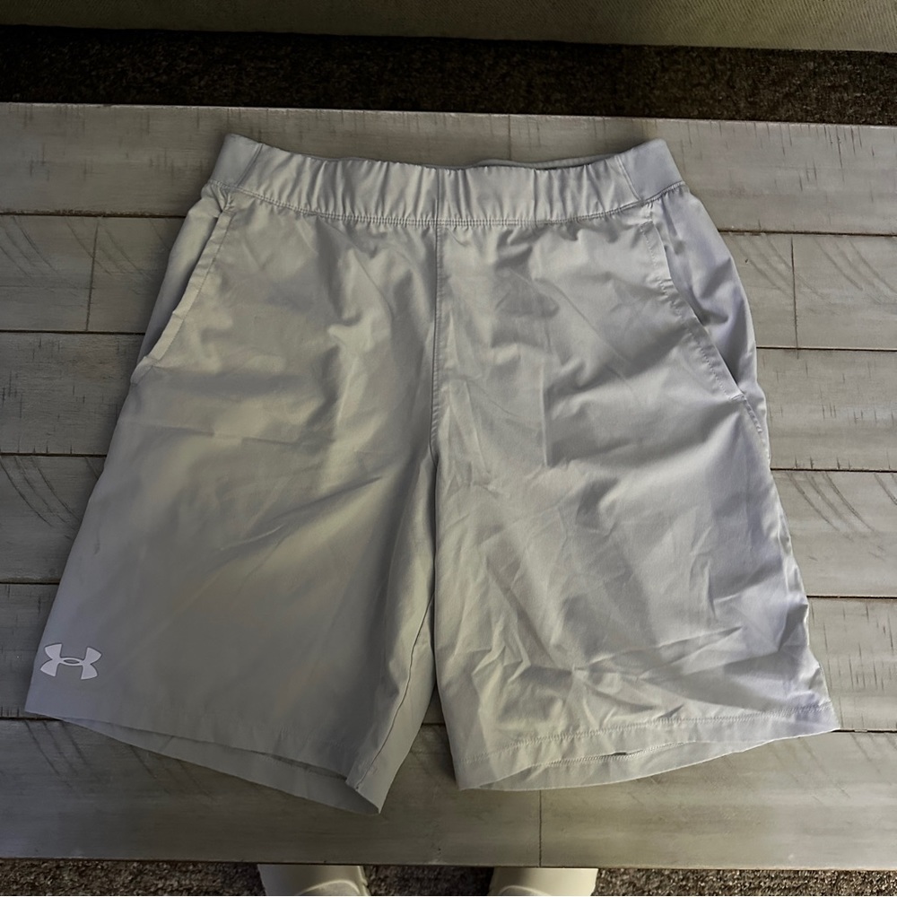 Under Armour Light Gray Size Large